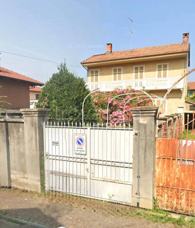 casa indipendente in vendita a Rivoli