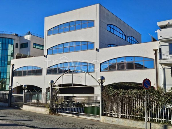 negozio in vendita a Rivoli