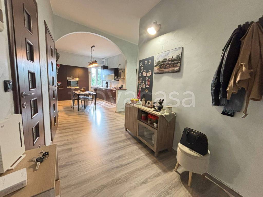 appartamento in vendita a Rivoli in zona Cascine Vica