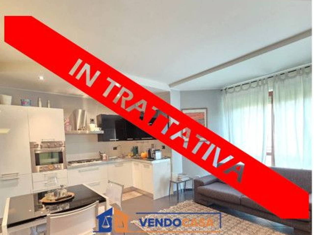appartamento in vendita a Rivoli in zona Cascine Vica