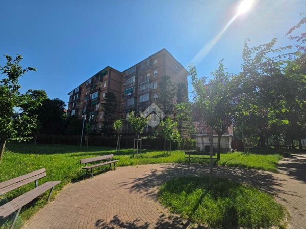 appartamento in vendita a Rivoli in zona Cascine Vica