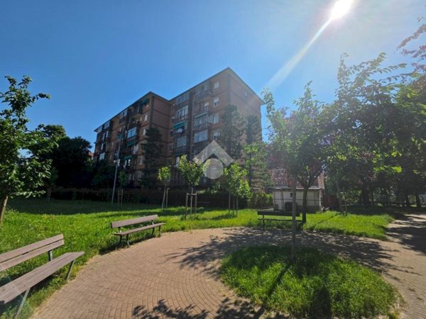 appartamento in vendita a Rivoli in zona Cascine Vica