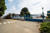 negozio in vendita a Rivoli in zona Cascine Vica