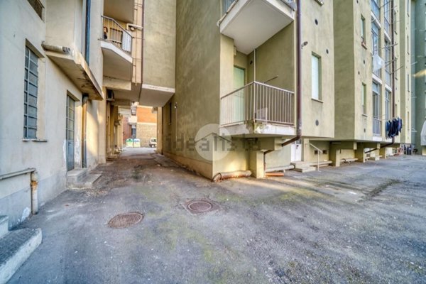 locale di sgombero in vendita a Rivoli