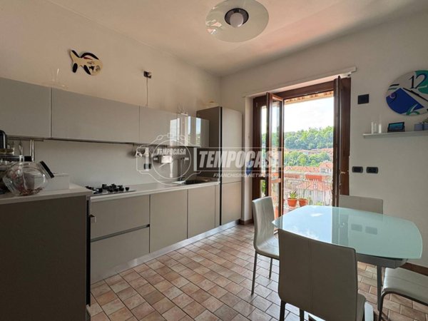 appartamento in vendita a Rivoli in zona Cascine Vica