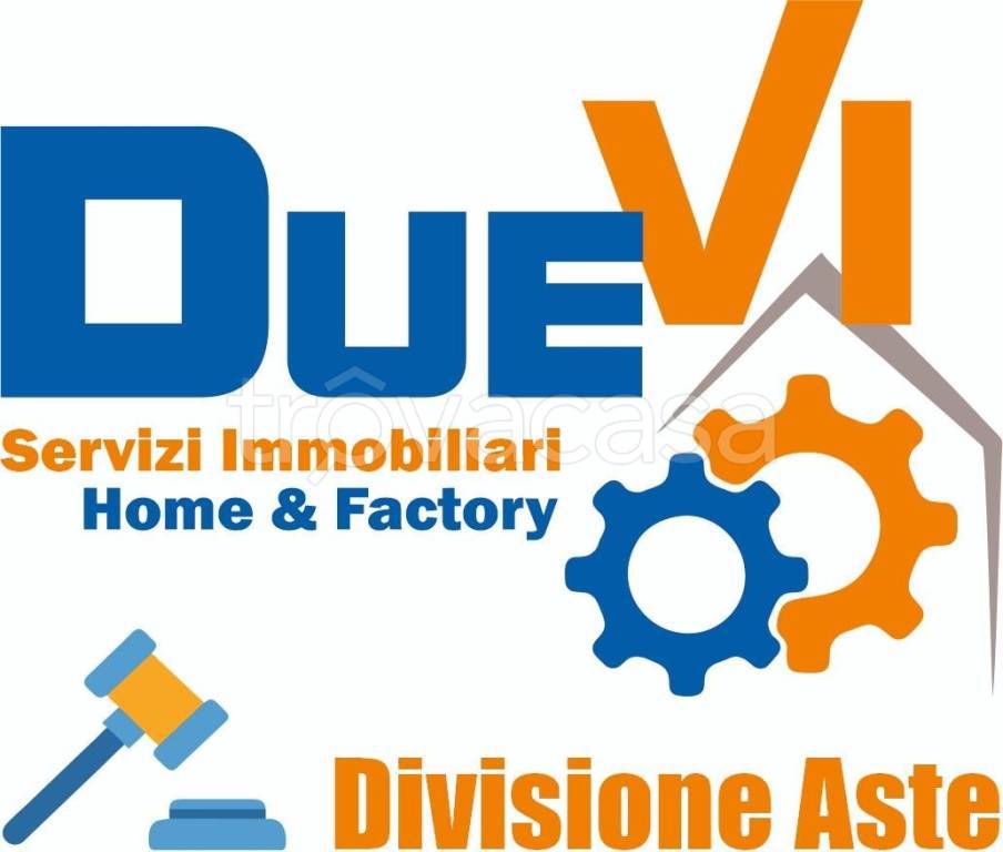 negozio in vendita a Rivoli in zona Bruere