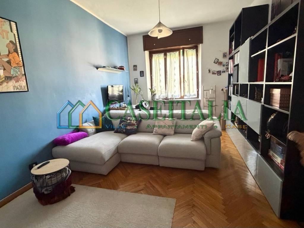 appartamento in vendita a Rivoli in zona Bruere