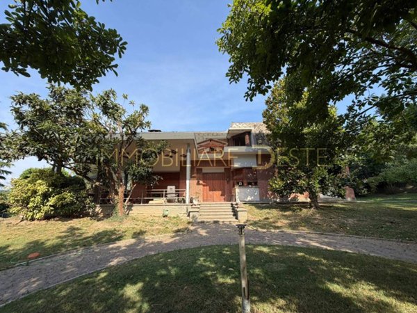 casa indipendente in vendita a Rivoli in zona Tetti Neirotti