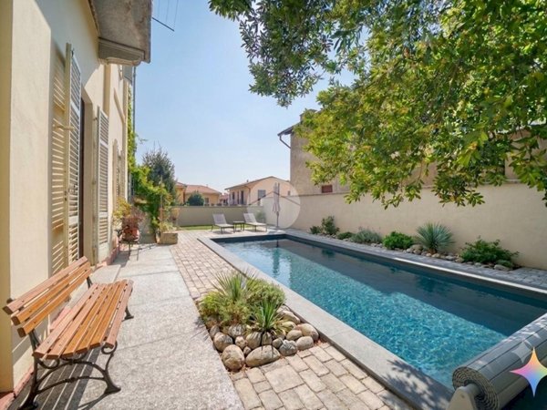 casa indipendente in vendita a Rivoli