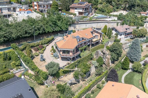 casa indipendente in vendita a Rivoli