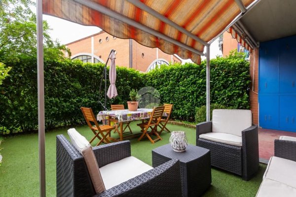 appartamento in vendita a Rivoli in zona Cascine Vica