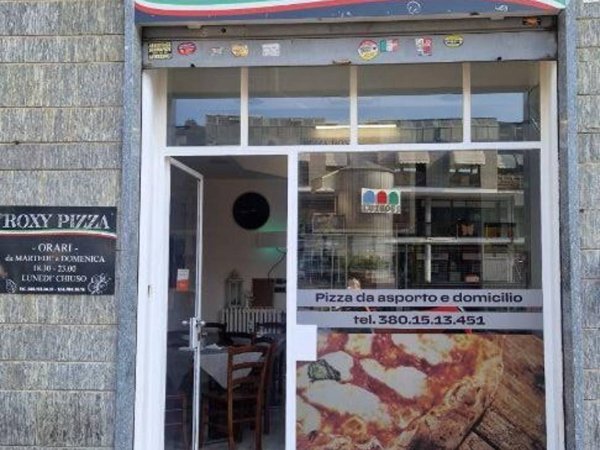 negozio in vendita a Rivoli