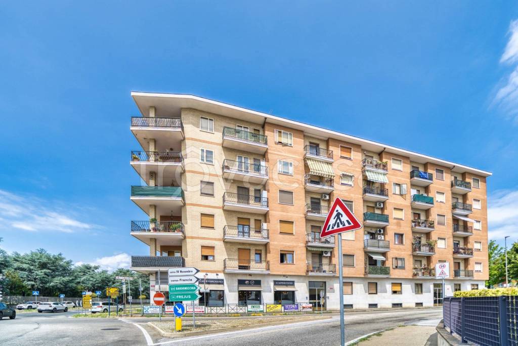 appartamento in vendita a Rivoli