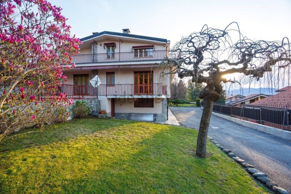 casa indipendente in vendita a Rivoli