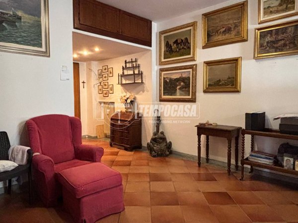 appartamento in vendita a Rivoli in zona Cascine Vica