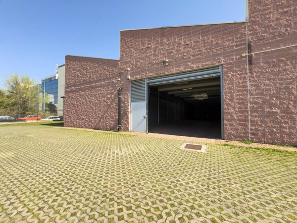 casale in vendita a Rivoli in zona Cascine Vica