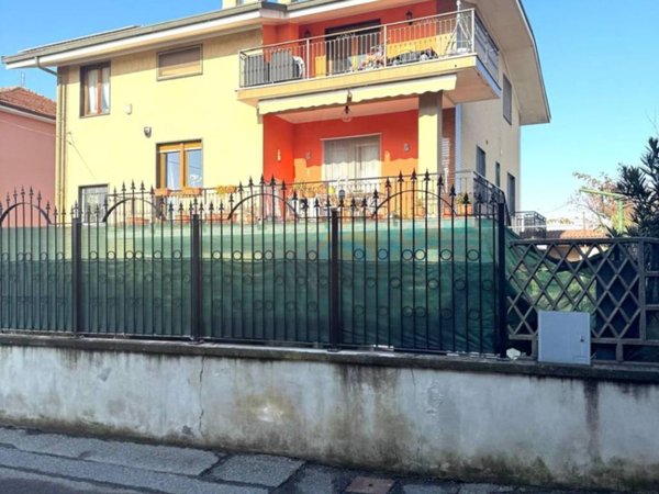 casa indipendente in vendita a Rivoli in zona Tetti Neirotti