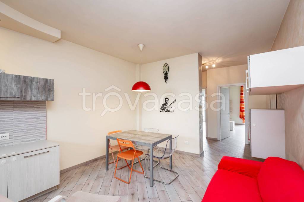 appartamento in vendita a Rivoli in zona Cascine Vica