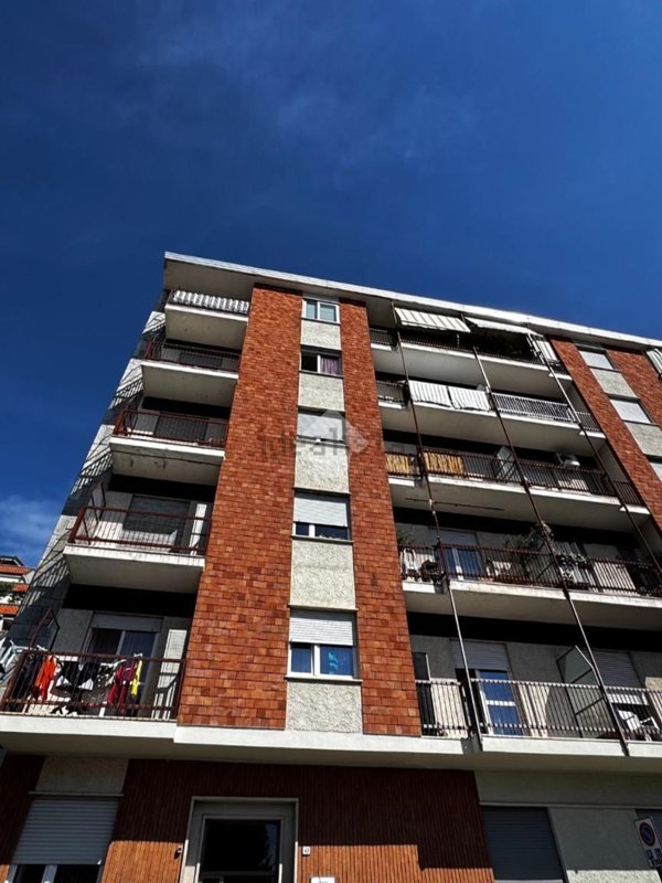 appartamento in vendita a Rivoli in zona Cascine Vica