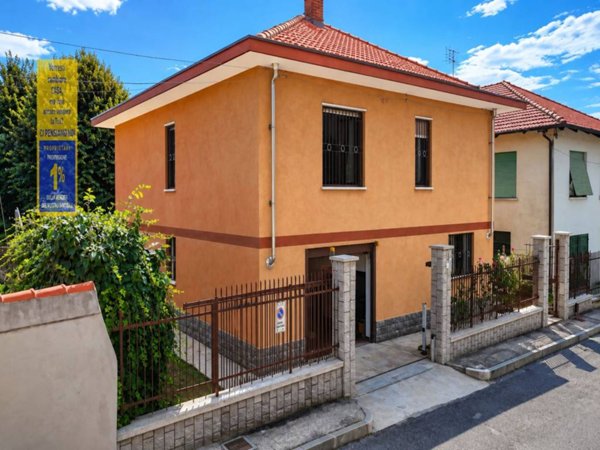 casa indipendente in vendita a Rivoli