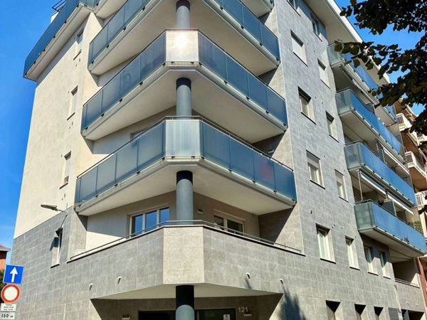 appartamento in vendita a Rivoli in zona Cascine Vica