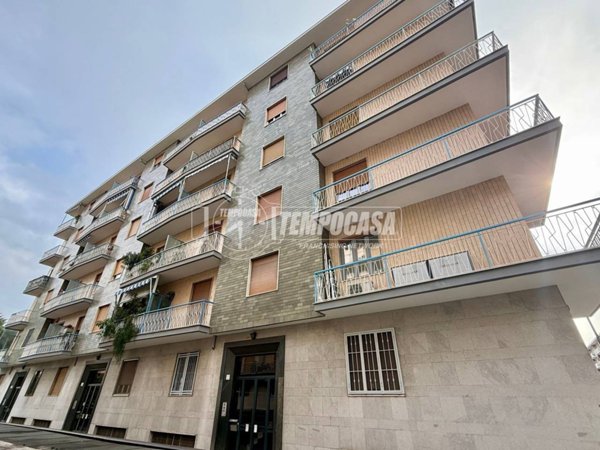 appartamento in vendita a Rivoli in zona Cascine Vica