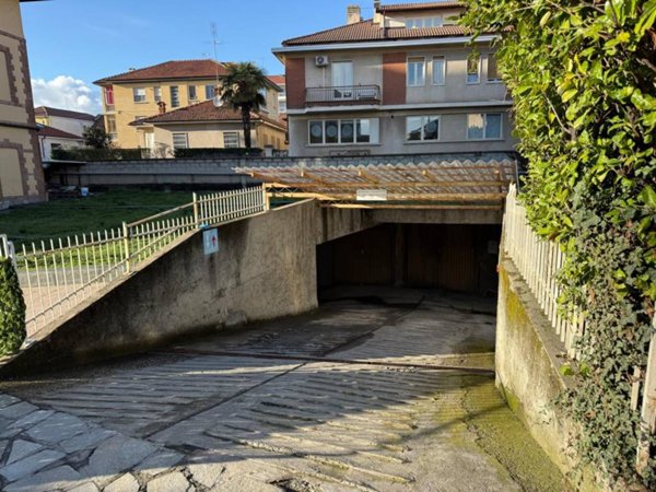 box auto in vendita a Rivoli