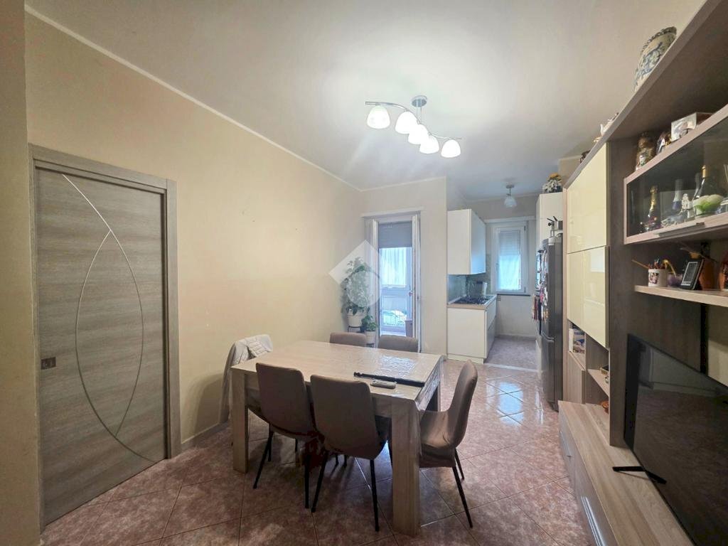 appartamento in vendita a Rivoli in zona Cascine Vica