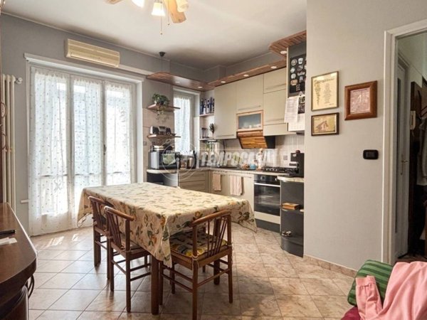 appartamento in vendita a Rivoli in zona Cascine Vica