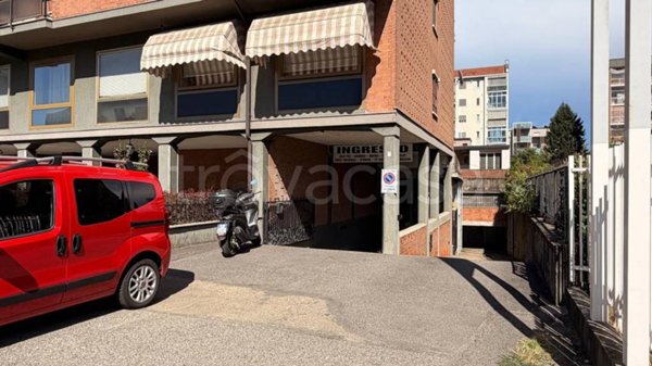 box auto in vendita a Rivoli in zona Cascine Vica