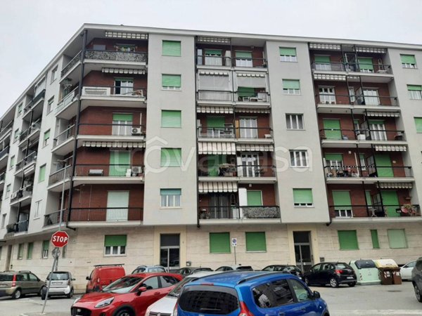 appartamento in vendita a Rivoli in zona Cascine Vica