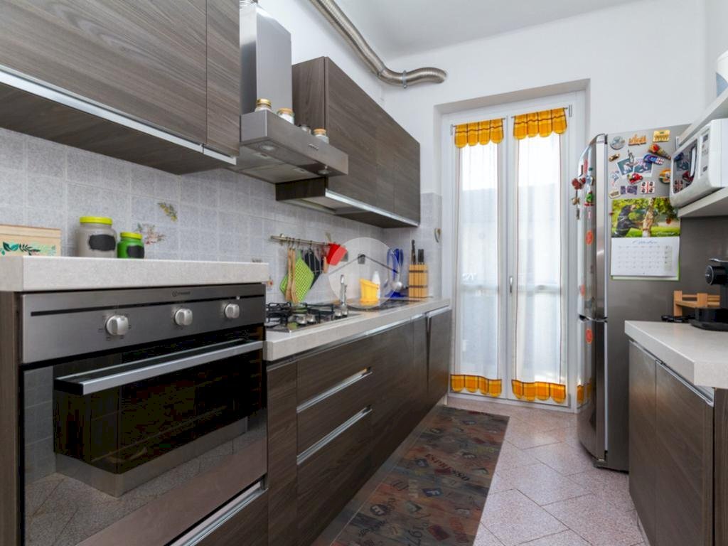 appartamento in vendita a Rivoli in zona Cascine Vica
