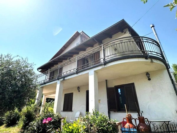 casa indipendente in vendita a Rivoli