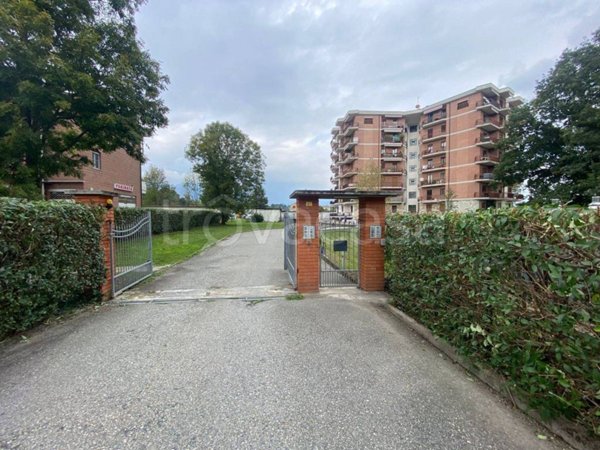appartamento in vendita a Robassomero