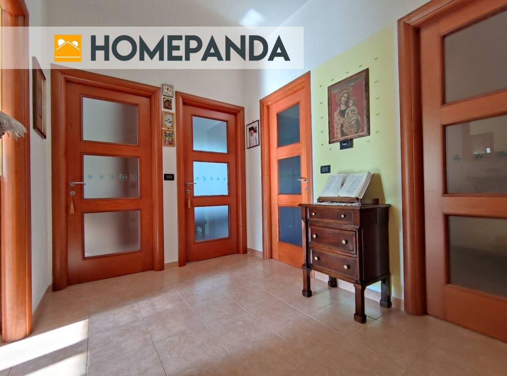 appartamento in vendita a Robassomero