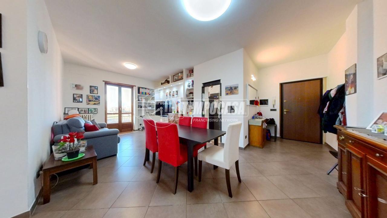 appartamento in vendita a Robassomero