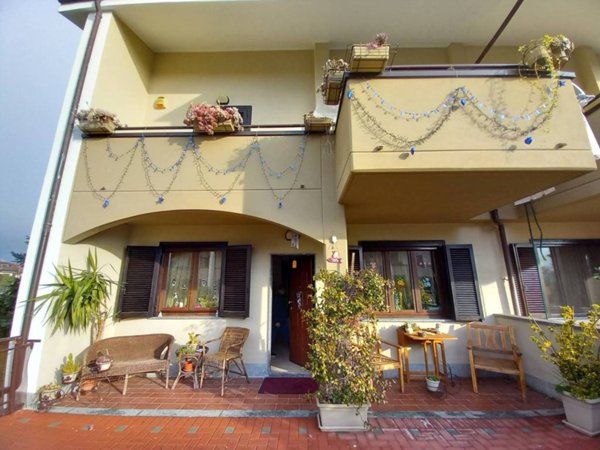 casa indipendente in vendita a Robassomero