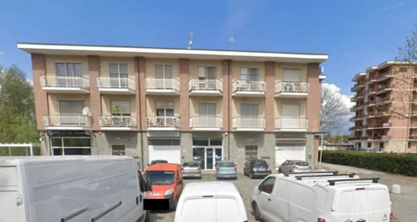 appartamento in vendita a Robassomero
