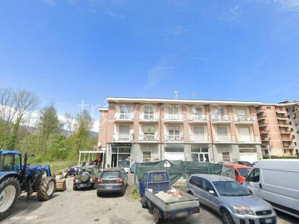 appartamento in vendita a Robassomero