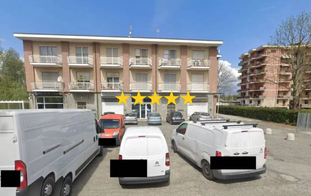 appartamento in vendita a Robassomero