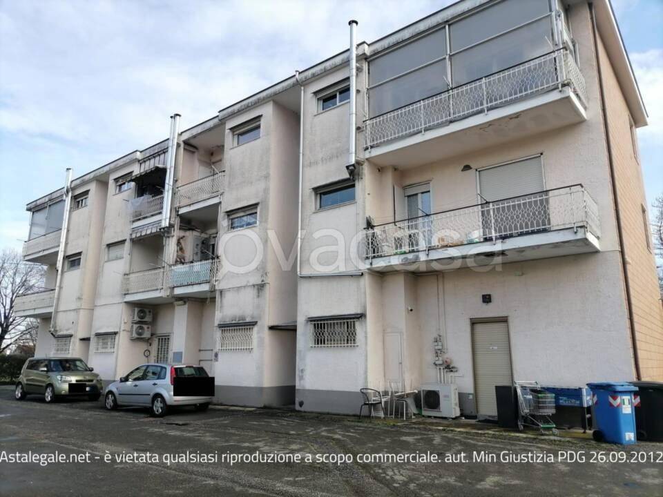 appartamento in vendita a Robassomero