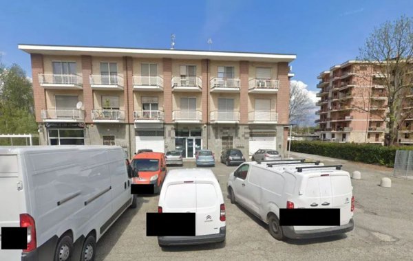 appartamento in vendita a Robassomero