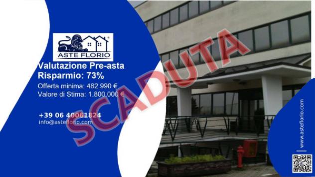 locale commerciale in vendita a Robassomero