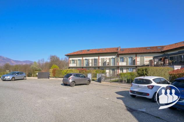casa indipendente in vendita a Robassomero