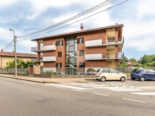 appartamento in vendita a Robassomero