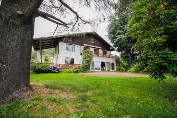 casa indipendente in vendita a Rocca Canavese