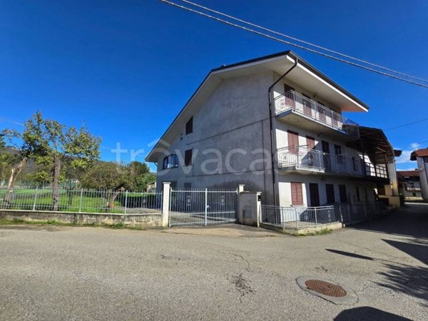 casa indipendente in vendita a Rocca Canavese