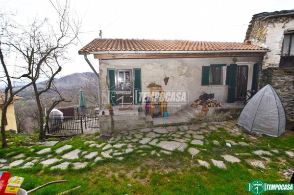 casa indipendente in vendita a Rocca Canavese