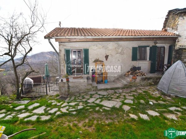 casa indipendente in vendita a Rocca Canavese