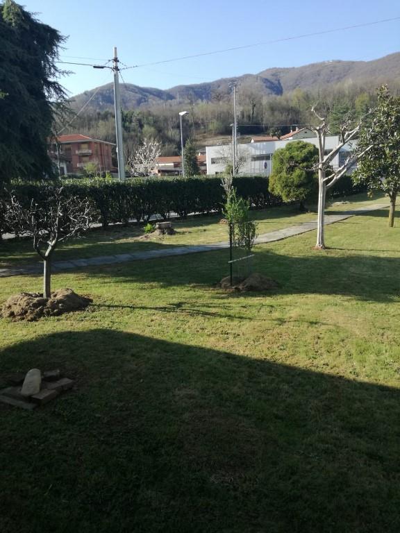 casa indipendente in vendita a Rocca Canavese